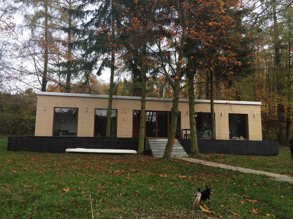 Dom Nad Jeziorem Gwiazda Wojcin  Extérieur photo